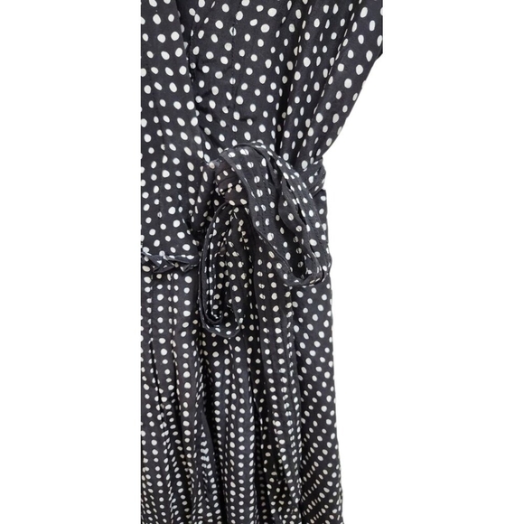 Diane von furstenberg polka dot silk wrap dress Size 0 - Picture 5 of 13